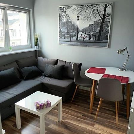 Apartament Zlota 60- Warschau Buitenkant foto
